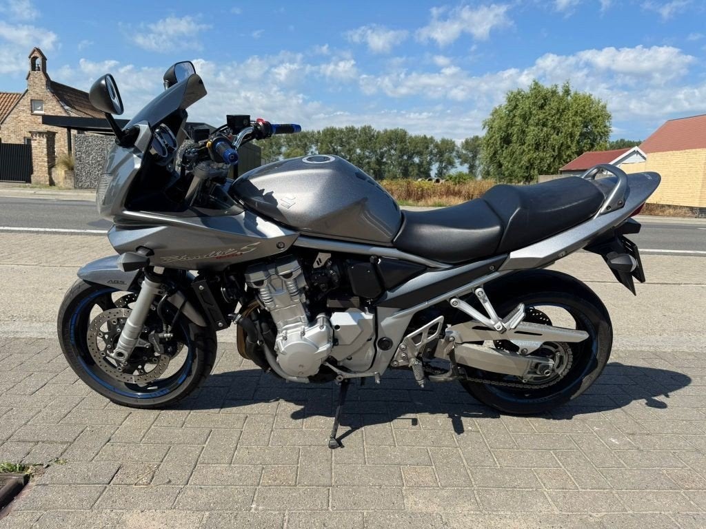 Suzuki	Bandit 1250, Bedrijf, Meer dan 35 kW, 1250 cc