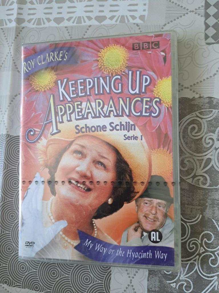 keeping up appearances  schone schijn serie 1, Cd's en Dvd's, Ophalen of Verzenden, Nieuw in verpakking