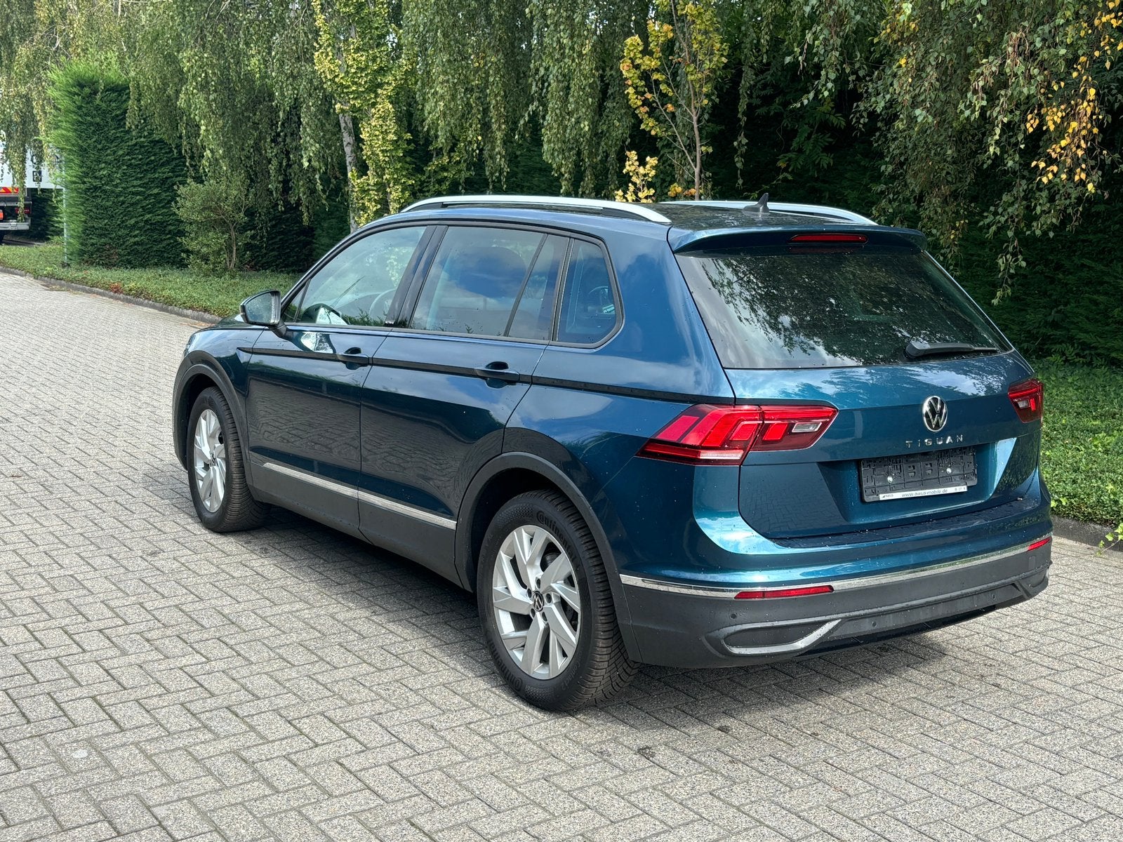 Vw Tiguan 1.5 TSI ACT Drive 2021, Autos, Achat, Boîte manuelle, Entretenue par le concessionnaire, Particulier