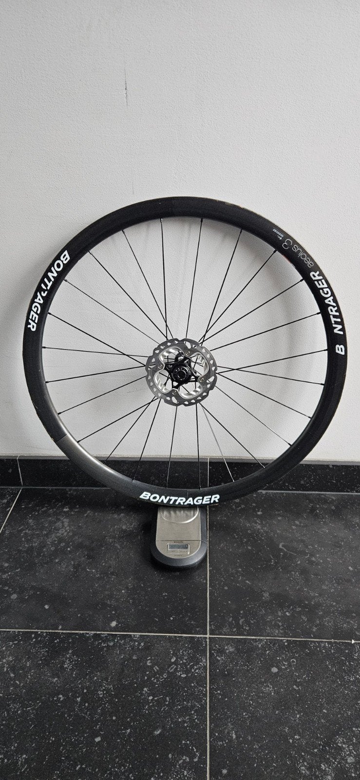 Bontrager Aeolus 3, roues tubulaires en carbone avec moyeux, Bontrager, DT Swiss, Enlèvement ou Envoi, Gravelbike, Comme neuf