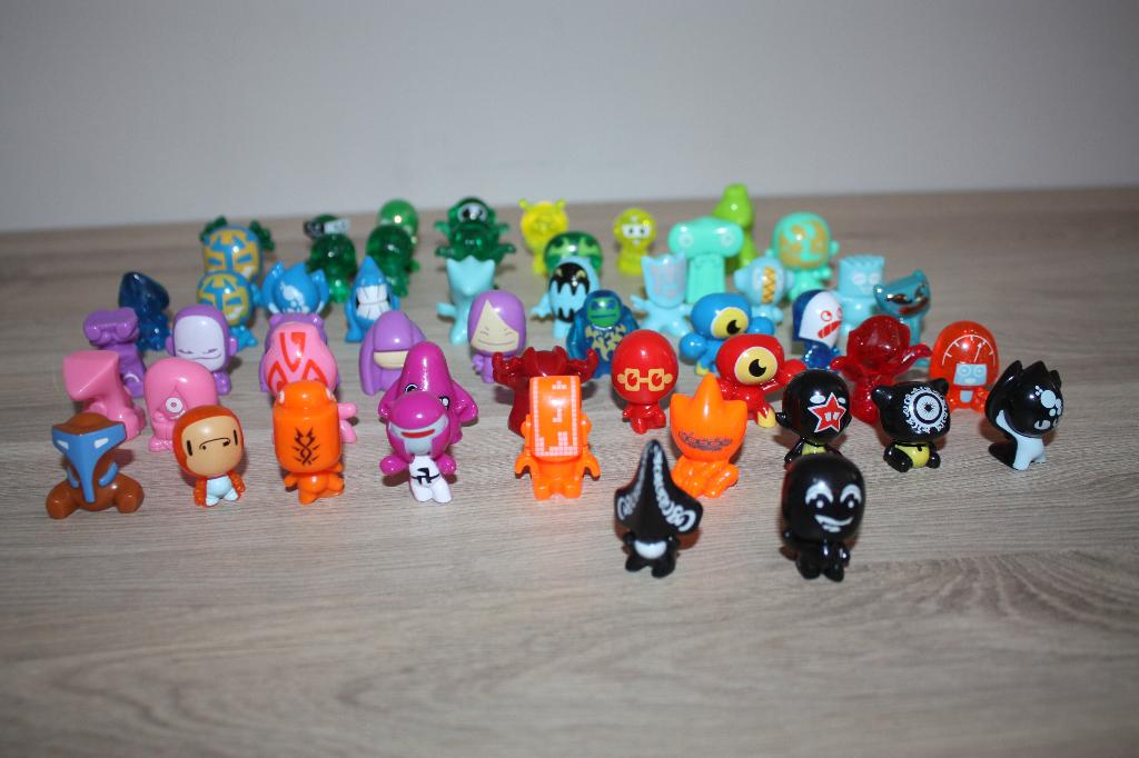 52x GOGO figuren , gebruikte maar nog mooie staat, Ophalen of Verzenden, Gebruikt