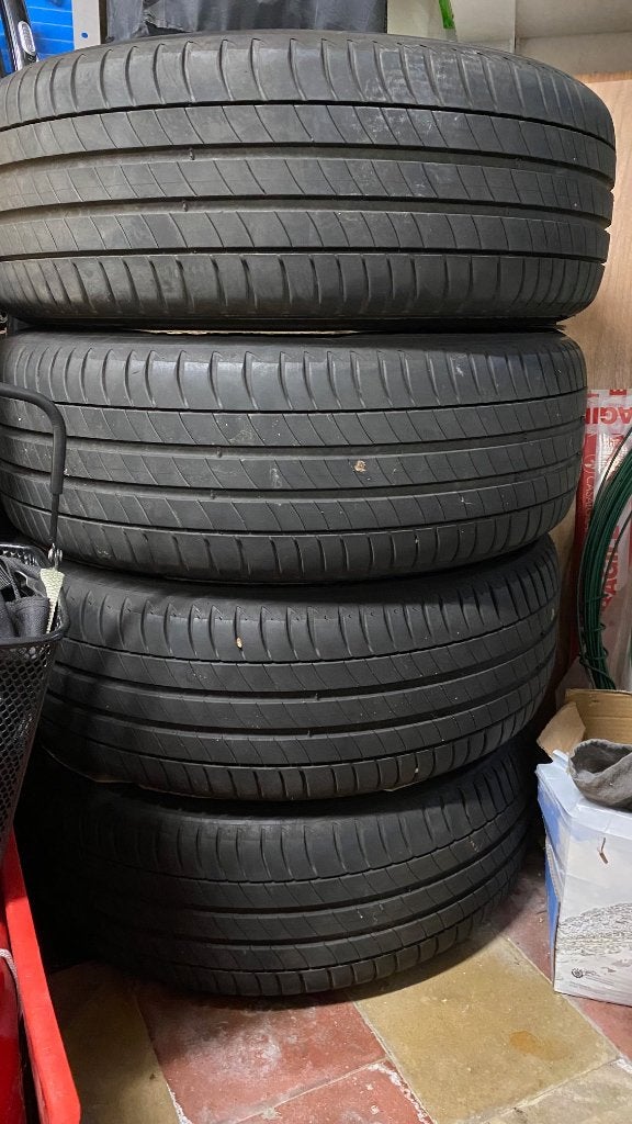 Michelin Primacy 215-55-R17, Auto-onderdelen, Ophalen, 17 inch, Band(en), Personenwagen
