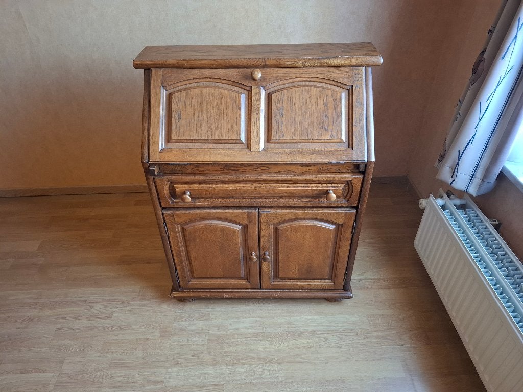Secretair bureau kastje, Ophalen, Gebruikt