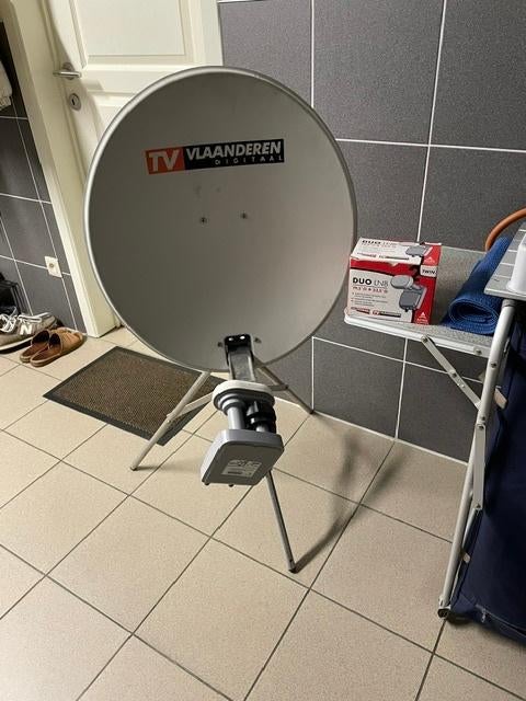 schotelantenne, TV, Hi-fi & Vidéo, Antennes paroboliques, Enlèvement, Utilisé, Antenne (parabolique), Autres marques