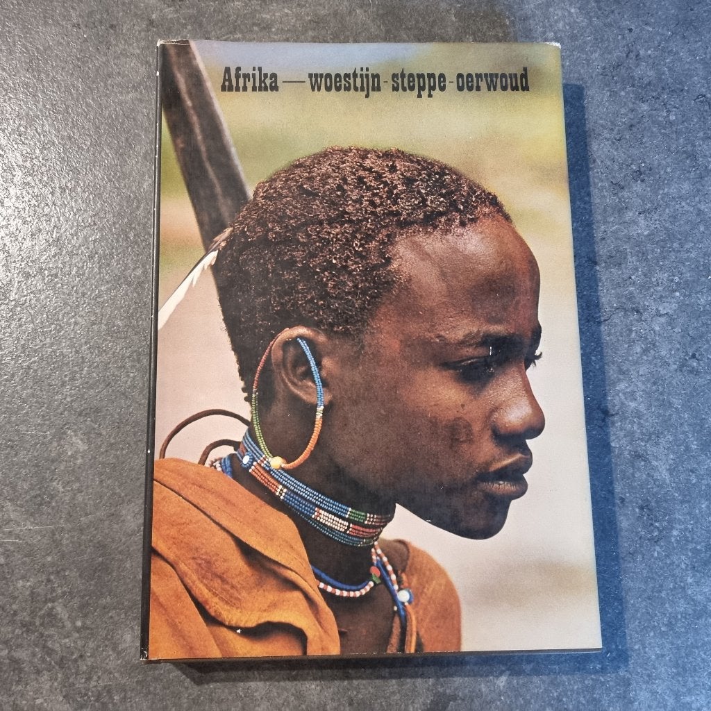 Artis Historia Boek - Afrika : Woestijn-Steppe-Oerwoud, Boeken, Ophalen of Verzenden, Gelezen, Artis historia