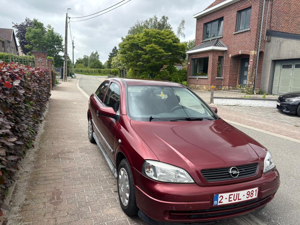 Opel Astra 1.2 Eco 16V blanco gekeurd, Particulier, Te koop