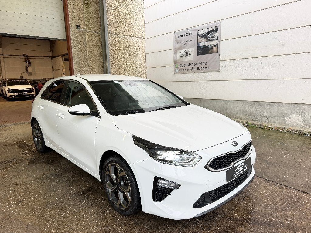Kia Ceed More 1.0 T-GDI ISG  120 PK * GPS/Camera *, Auto's, Dealer onderhouden, Leder en Stof, Bedrijf, 5 deurs