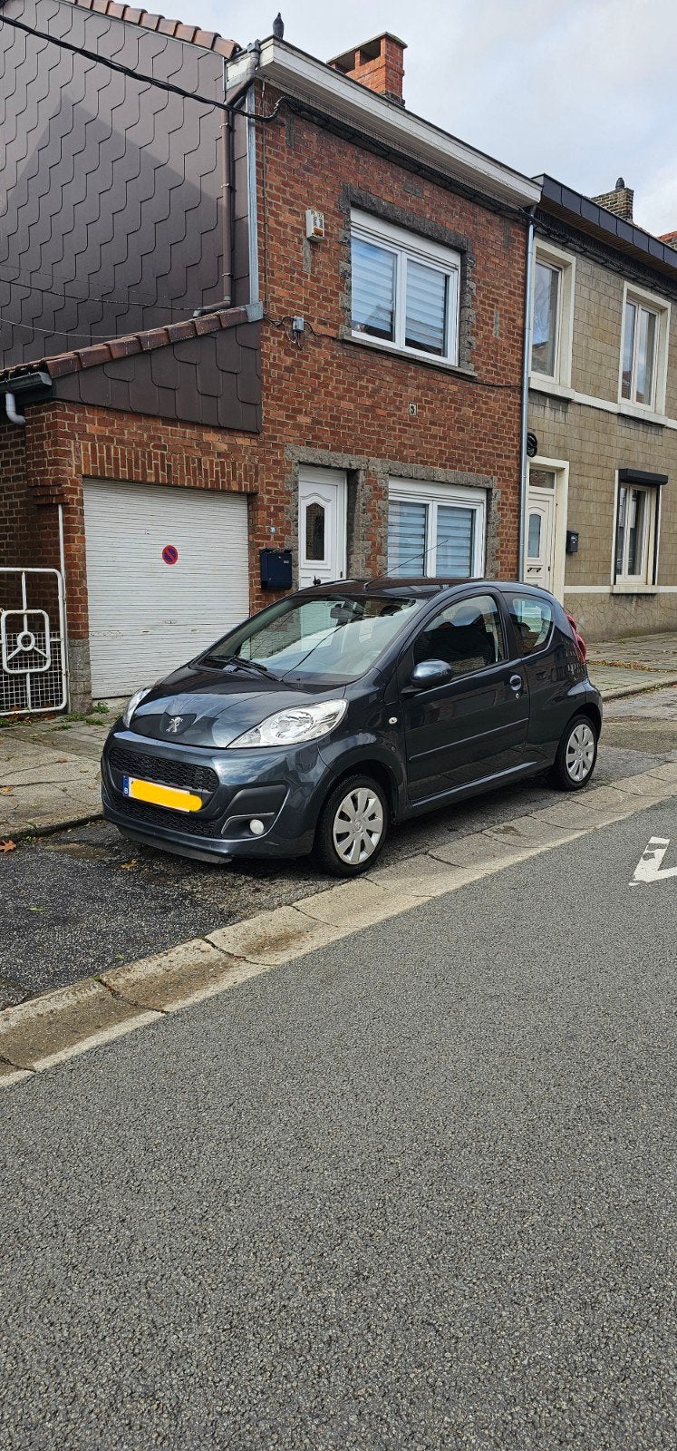 Peugeot 107 1.0 essence – 2013 – 110 000 km – Euro 5 – CT ok, Autos, Euro 5, Particulier, 3 portes, Traction avant