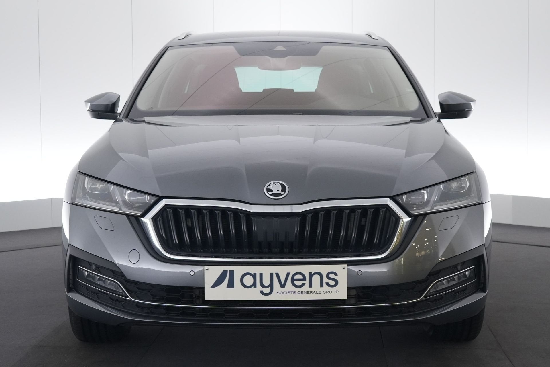 (2EDE738) SKODA OCTAVIA COMBI, Auto's, Stof, Gebruikt, Plug-in hybride, 5 deurs