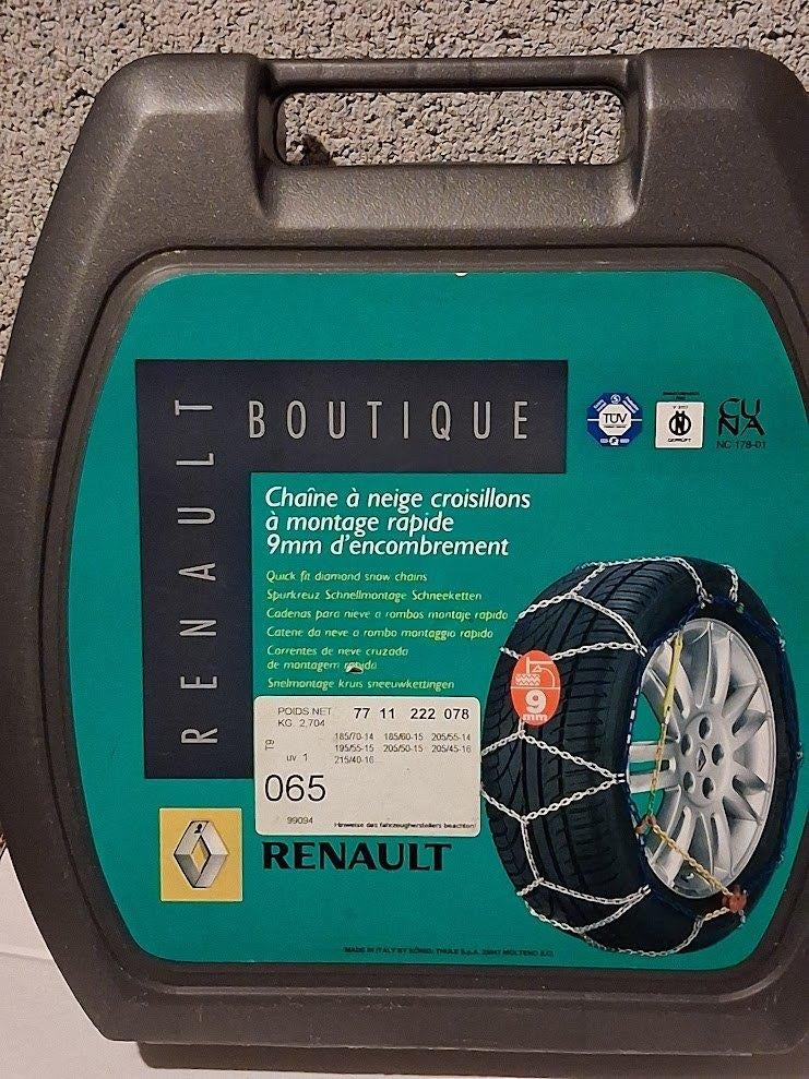 4 pneus neige et un kit de chaines à neiges, Auto-onderdelen, Banden en Velgen, Ophalen, Gebruikt, Velg(en), Personenwagen