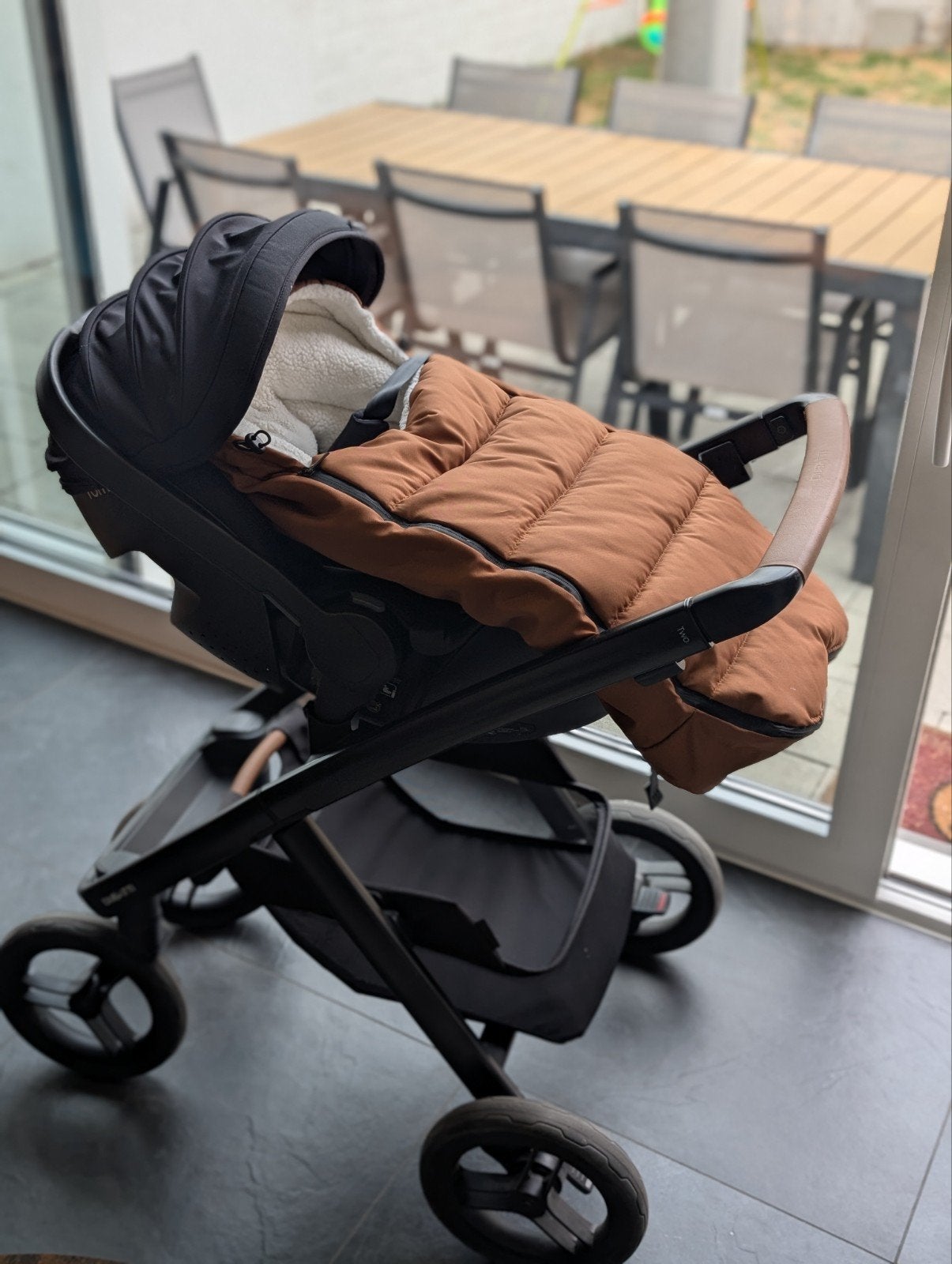 Dubatti two zitbuggy + britax römer autostoel +base, Ophalen, Gebruikt, Regenhoes