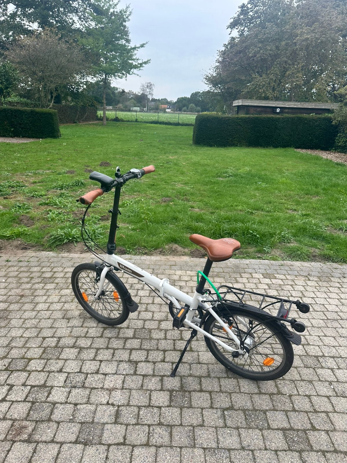 Btwin Hoptown 7 vouwfiets (wit, Fietsen en Brommers, Ophalen, Zo goed als nieuw, Dames, Versnellingen