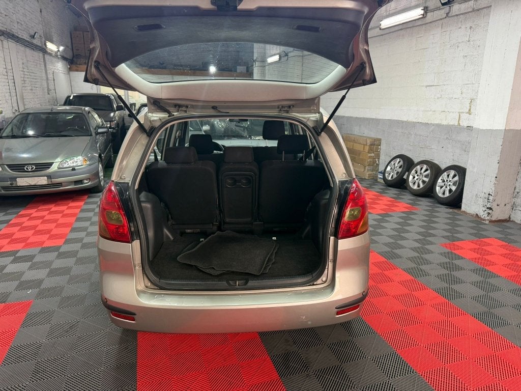 Toyota Corolla Verso, Achat, 4 cm³, Corolla, 5 portes