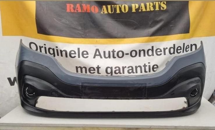 BUMPER Renault Trafic 3 2014-2021 VOORBUMPer, Auto-onderdelen, Carrosserie, Bumper, Renault, Voor, Gebruikt, Ophalen of Verzenden