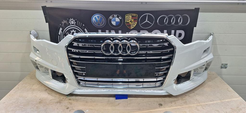 Voorbumper Audi A8 4N D5, Auto-onderdelen, Carrosserie, Bumper, Voor, Gebruikt, Ophalen of Verzenden