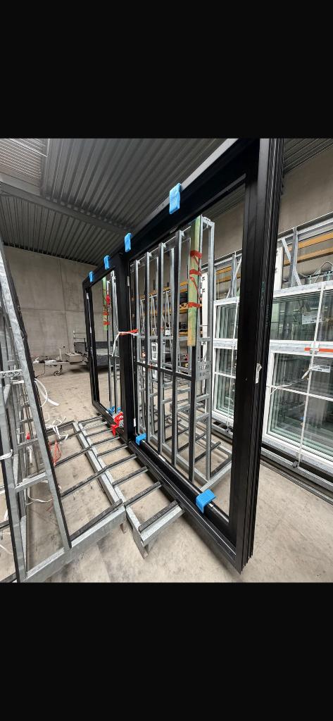 Nieuw schuifraam, Ophalen, Nieuw