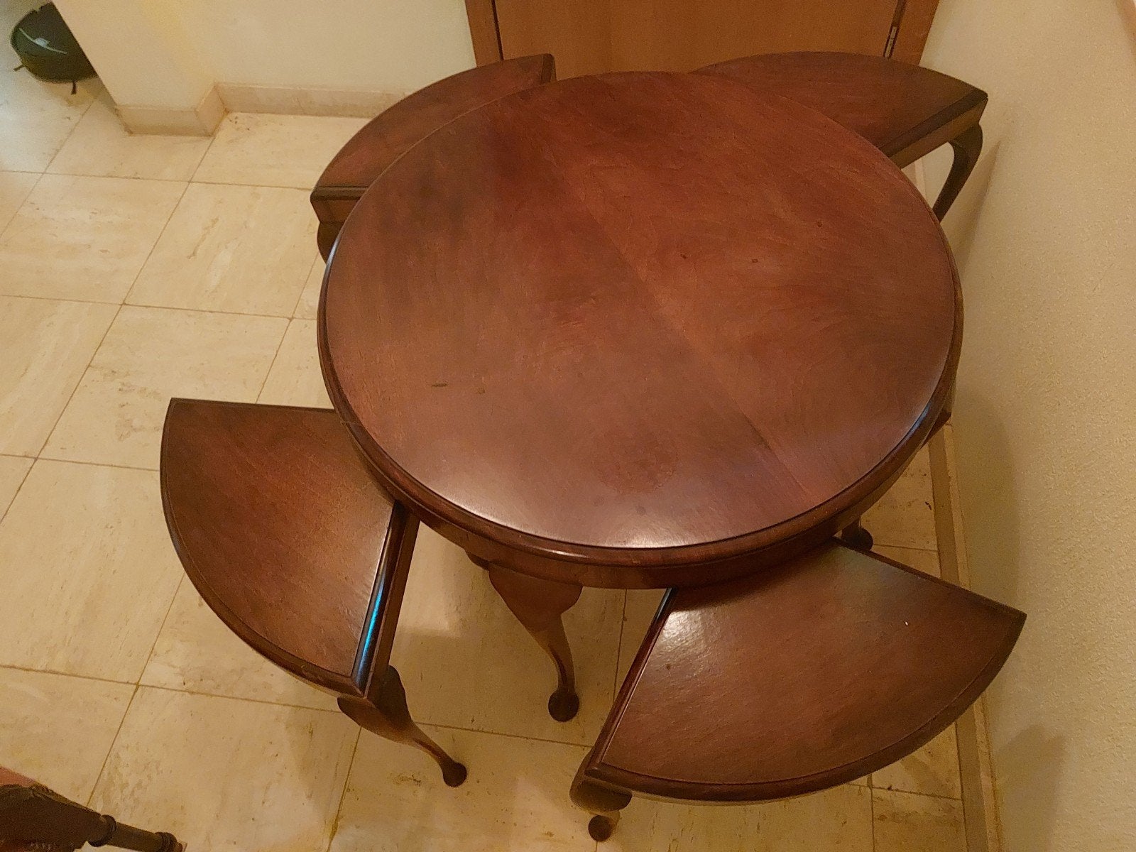 Tafel + 4 stoeltjes, Ophalen