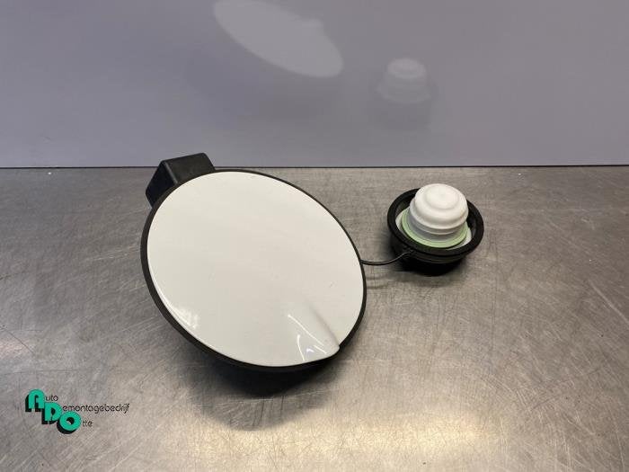 Clapet réservoir d'un Opel Corsa (Corsa E 15-) (Z40R), -, Opel, 3 mois de garantie, Utilisé