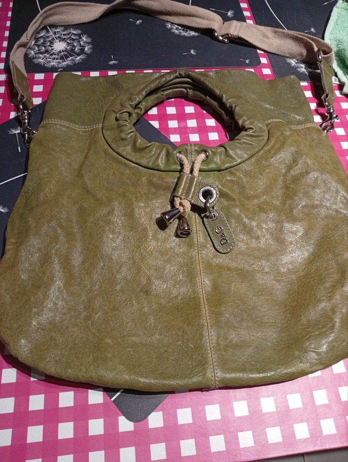dolce Gabana tas, Handtassen en Accessoires, Tassen | Damestassen, Groen