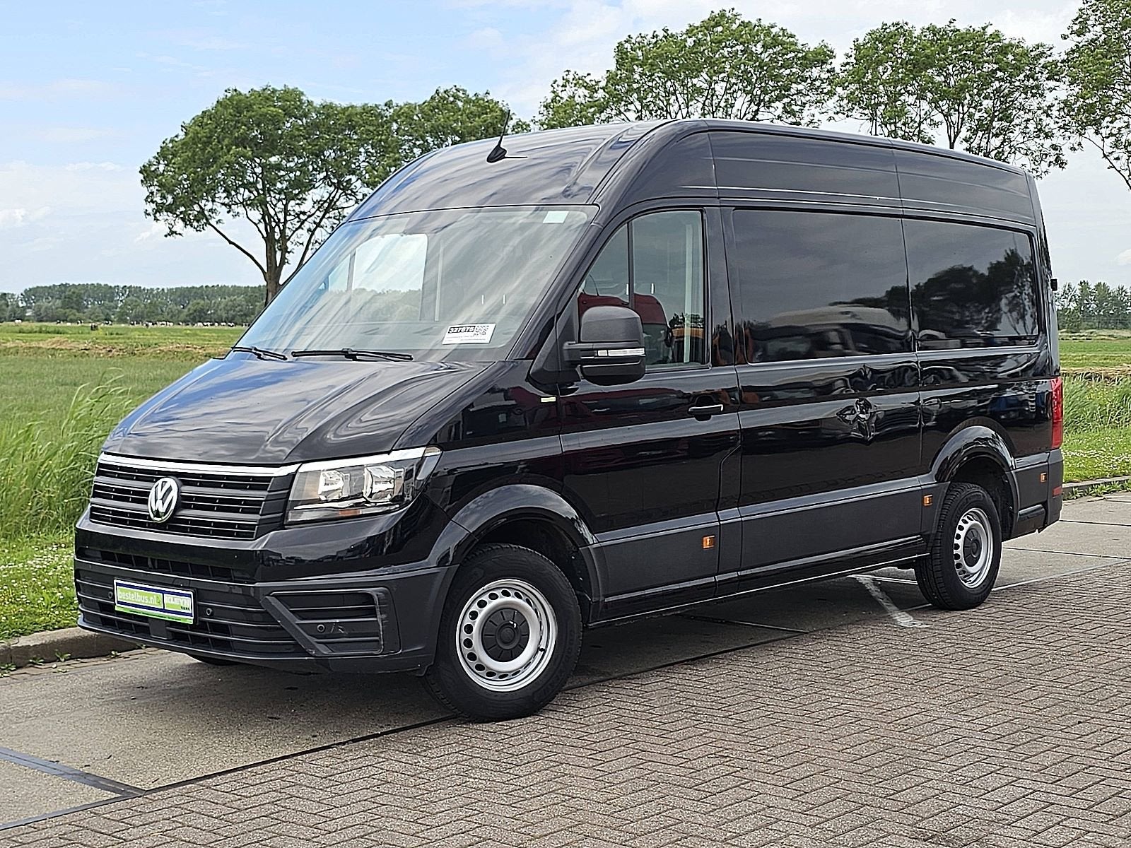 Volkswagen Crafter 30 2.0 TDI L3H3 Comfortline item 327875, Autos, Camionnettes & Utilitaires, https://public.car-pass.be/vhr/74d3b8e8-cbd3-4d4a-98d6-99ad81c5e342
