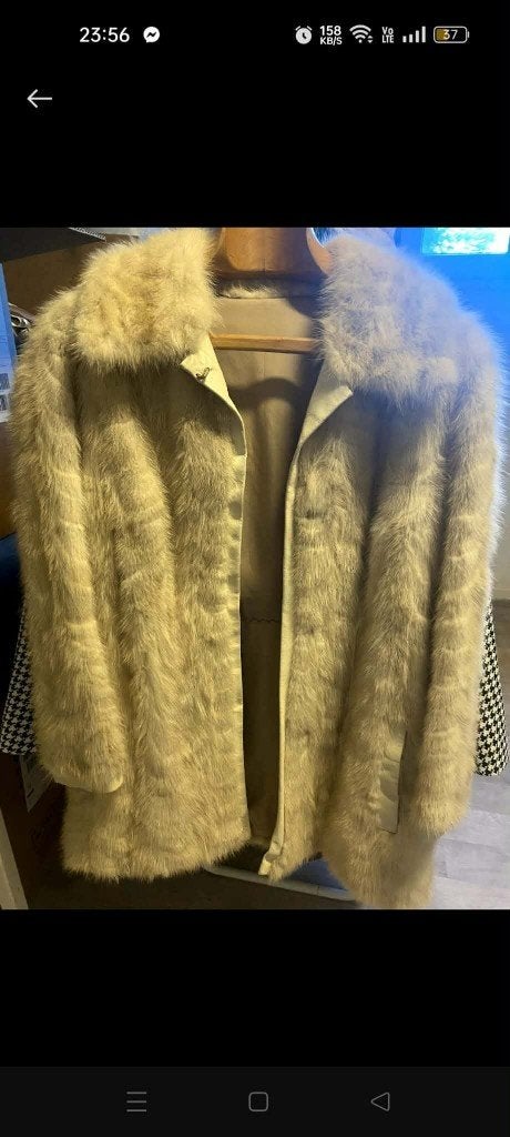 Manteau de Fourrure de vison clair, Taille 38/40 (M), Enlèvement ou Envoi, Sans marque, Beige