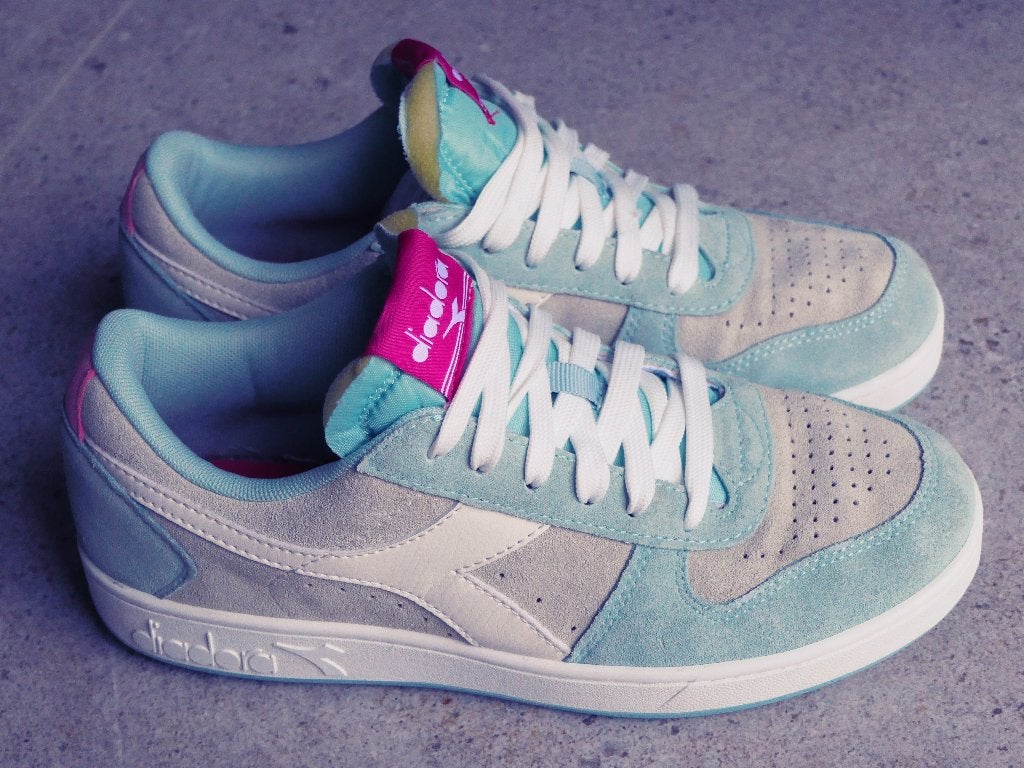 Sneakers Diadora 40, Diadora, Beige, Ophalen of Verzenden, Zo goed als nieuw