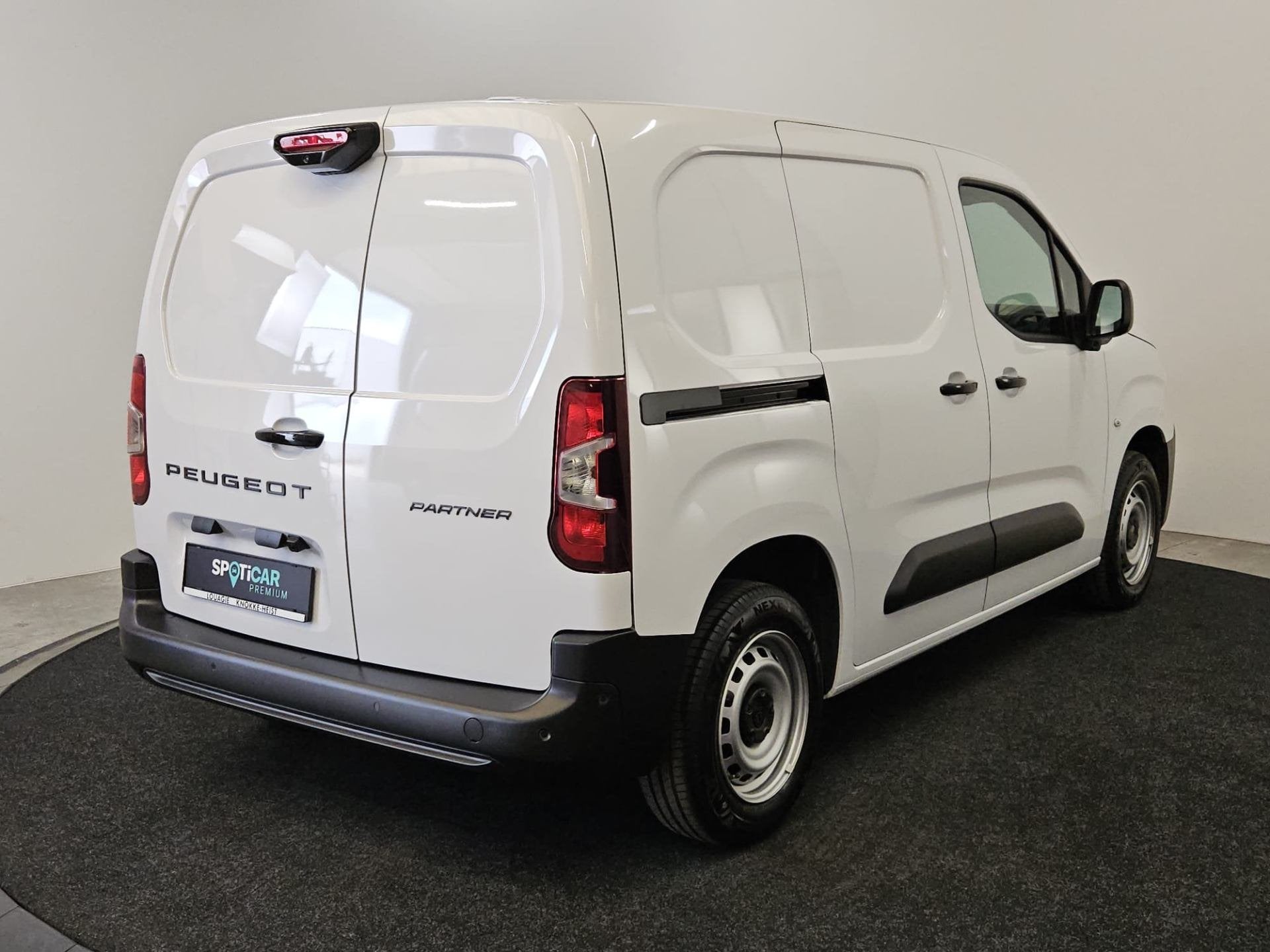 Peugeot Partner 1.5 BlueHDi Light L1 (bj 2026), Auto's, Bestelwagens en Lichte vracht, Stof, Gebruikt, Euro 6, Overige kleuren