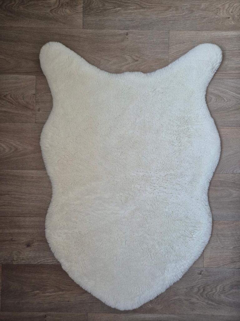 Tapis blanc en fausse peau de mouton, Enlèvement ou Envoi, Blanc