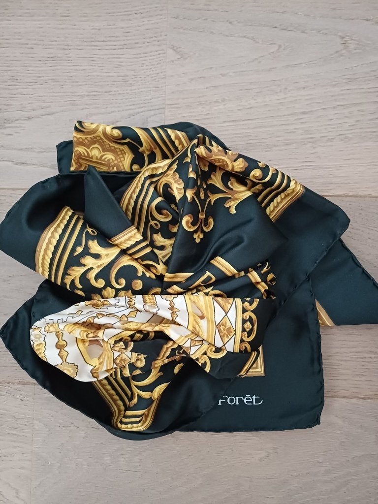 Vintage sjaal van Daniel La Forêt, Kleding | Dames, Daniel La Forêt, Ophalen of Verzenden, Zo goed als nieuw, Sjaal