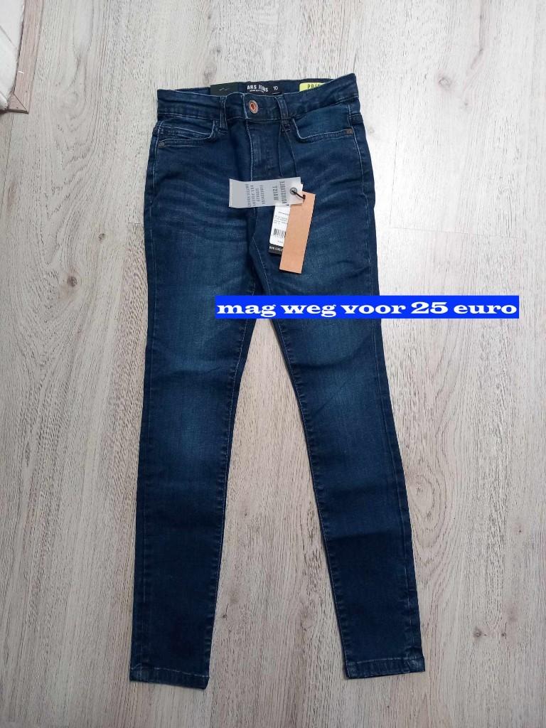 Nieuwe jeansbroek M 140, Enfants & Bébés, Vêtements enfant | Taille 140, Enlèvement ou Envoi, Neuf, Garçon