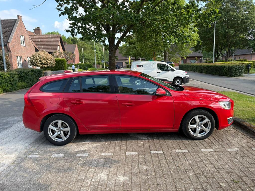 VOLVO V60 * 2014 * D2, Auto's, Volvo, Te koop, LED verlichting, V60, Bedrijf