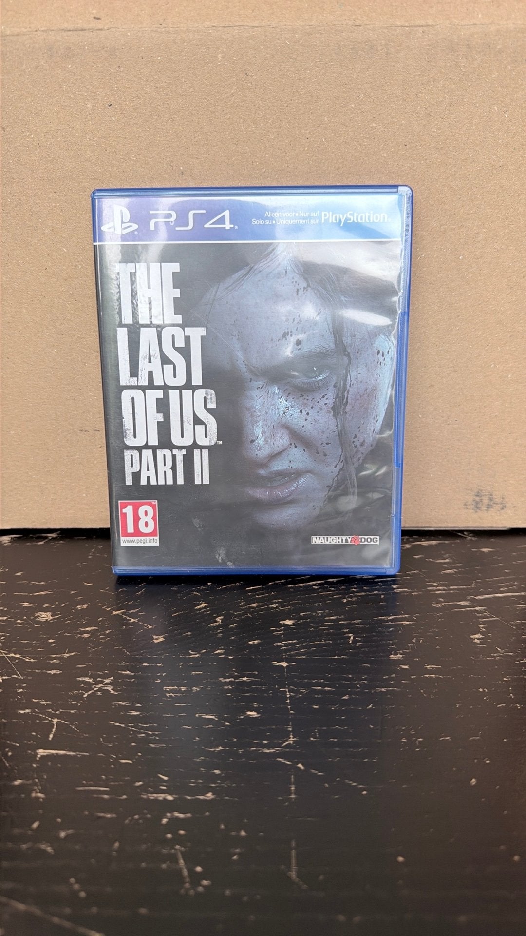 The Last of Us Part II, Enlèvement, Comme neuf