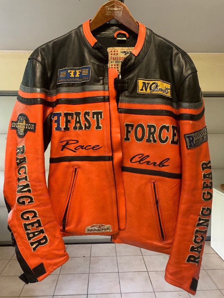 Vintage leder motorvest Macna FastForce in HD kleuren maat L, Ophalen
