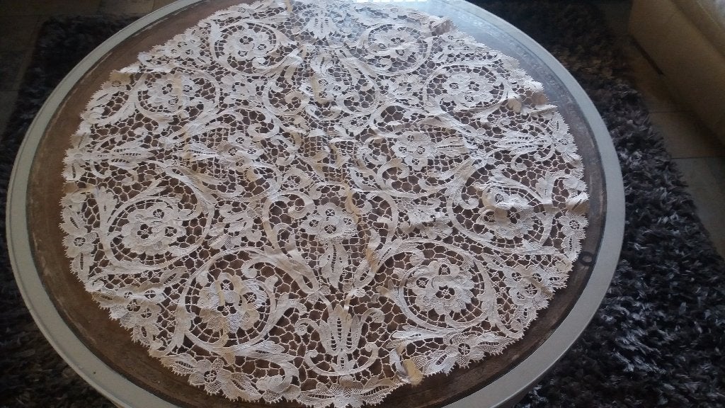 nappe en dentelle, Enlèvement ou Envoi
