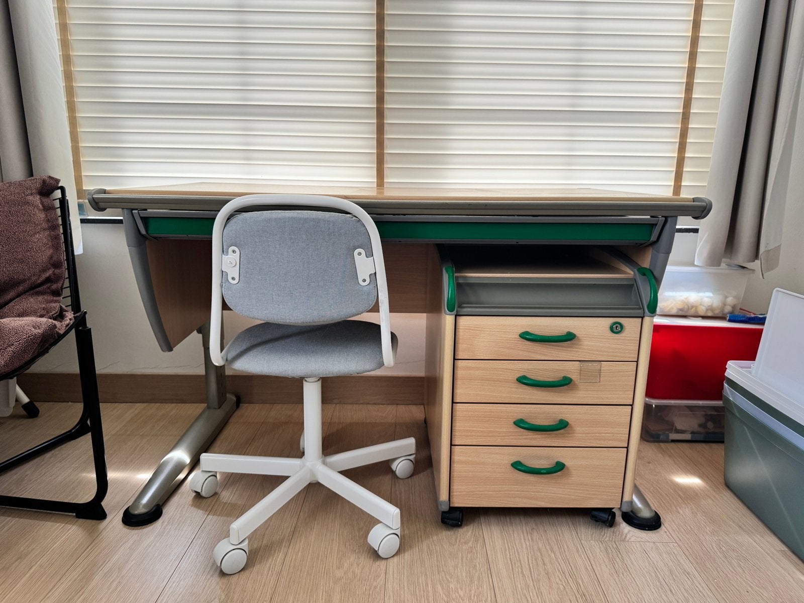 Moll bureau + ladenkast, Huis en Inrichting, Bureaus, Zo goed als nieuw, In hoogte verstelbaar, Ophalen