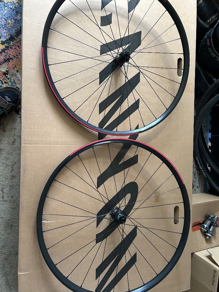 Roues Syncros Silverstone 2.0 25 mm, Enlèvement ou Envoi, Roue, Carbone