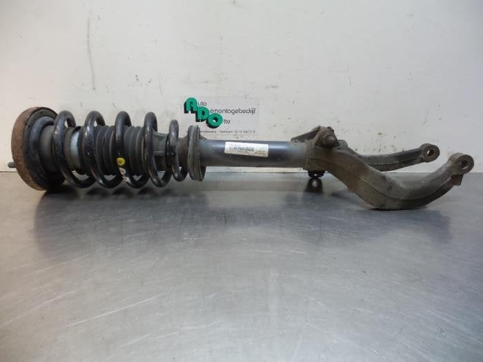 Schokdemperpoot links-voor van een Alfa Romeo 159, Gebruikt, -, -, Ophalen of Verzenden