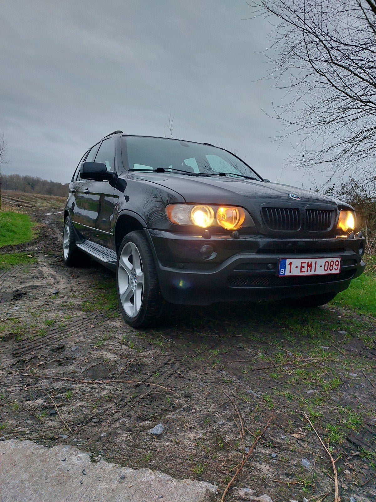Bmw e53 x5 m62b44 V8 lichte vracht  lees verder, Auto's, Automaat, Zwart, Leder, Particulier