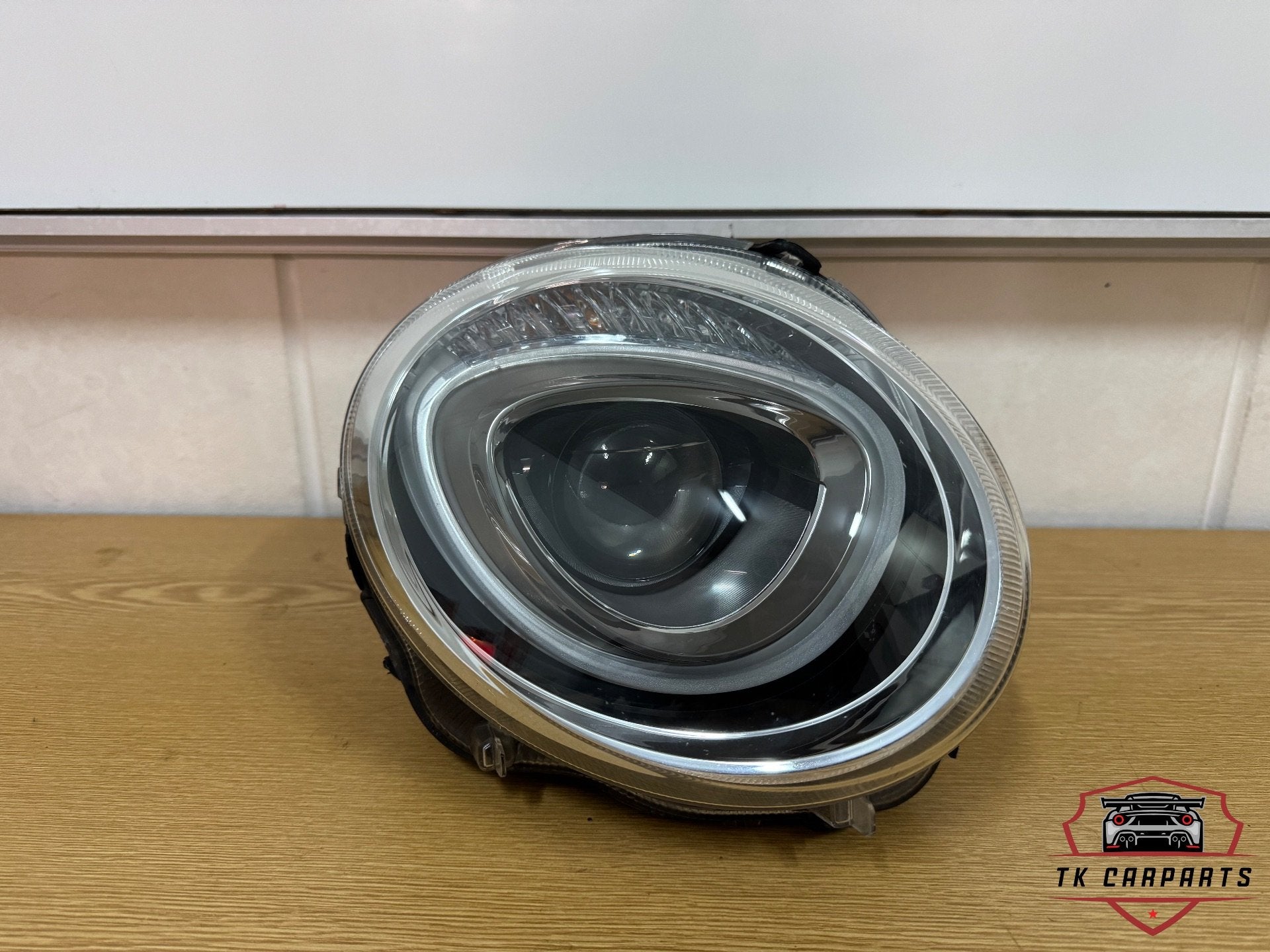 Diat 500 facelift koplamp rechts 81538001, Auto-onderdelen, Gebruikt, Stellantis Europe S.p.A., Info@stellantis.com, Corso Giovanni Agnelli 200
10135  Turin, IT