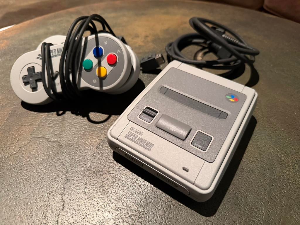 Super Nintendo, Consoles de jeu & Jeux vidéo, Consoles de jeu | Nintendo Super NES, Reconditionné, Avec 2 manettes, Enlèvement
