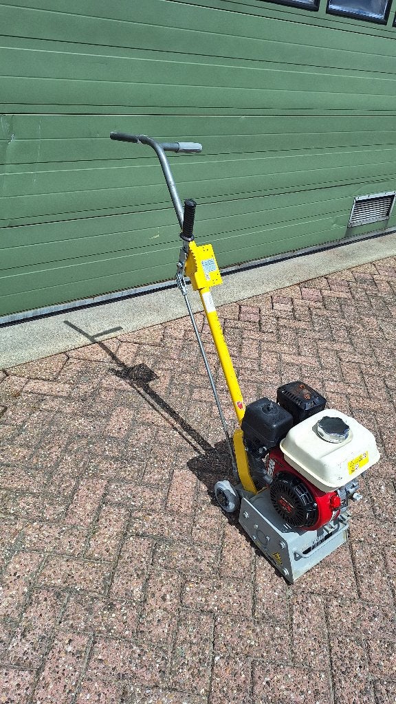 Von Arx FR200 oppervlaktefrees bouchardeermachine vloerfrees, Doe-het-zelf en Bouw, Ophalen, Gebruikt, Benzine, Lamellenfrees