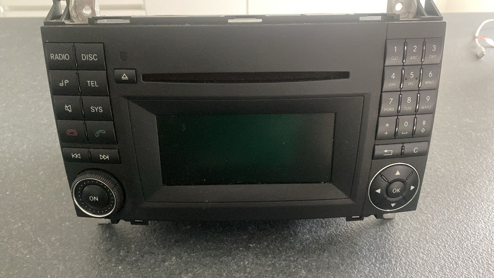 Mercedes-Benz MF2830 autoradio, Auto diversen, Autoradio's, Ophalen, Gebruikt