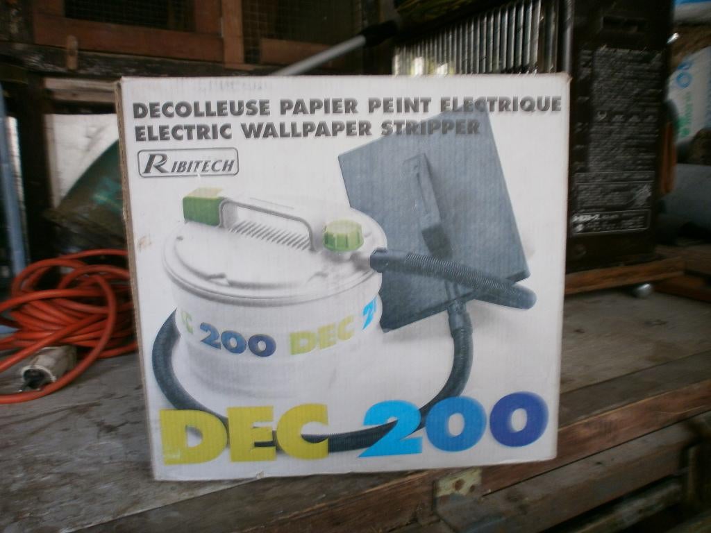 decolleuse papier peint, Enlèvement, 75 m² ou plus