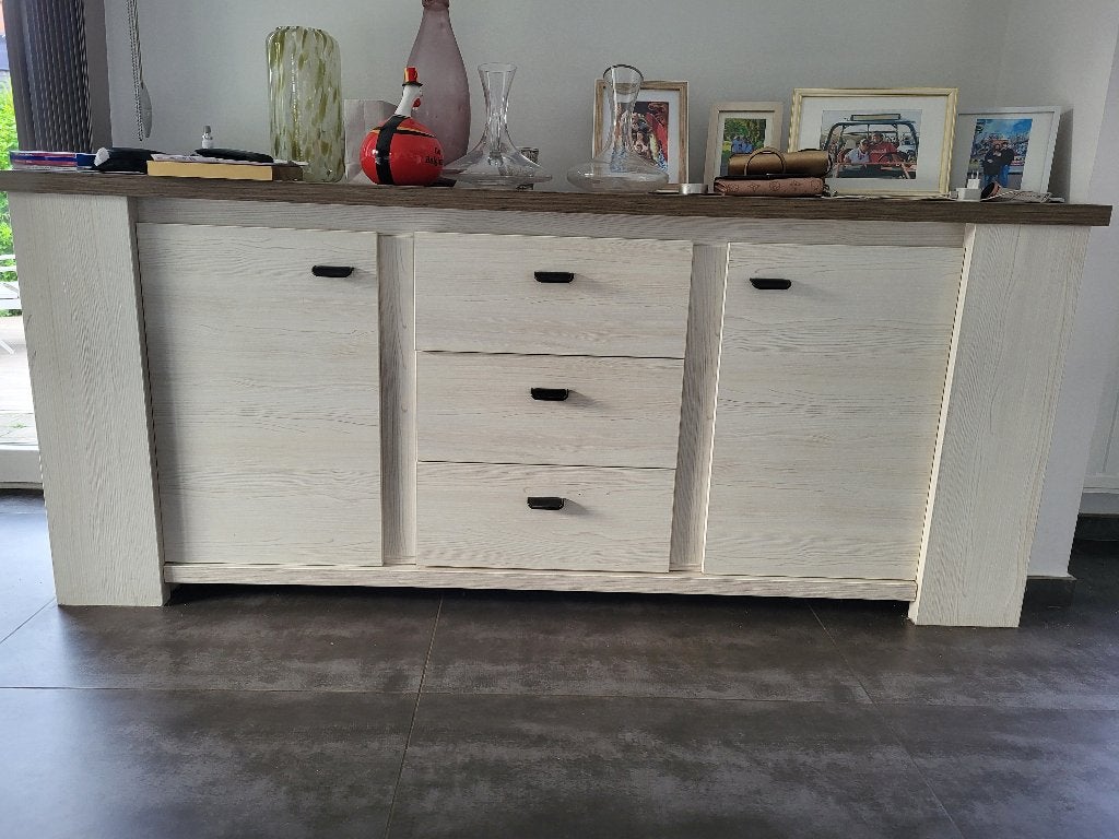 dressoir, Ophalen, Gebruikt, Met lade(s), 150 tot 200 cm