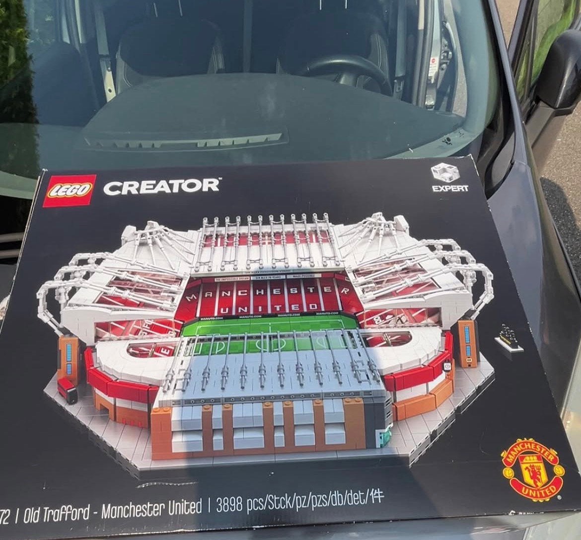 Manchester united stadion lego, Hobby en Vrije tijd, Modelbouw | Overige, Ophalen, Zo goed als nieuw