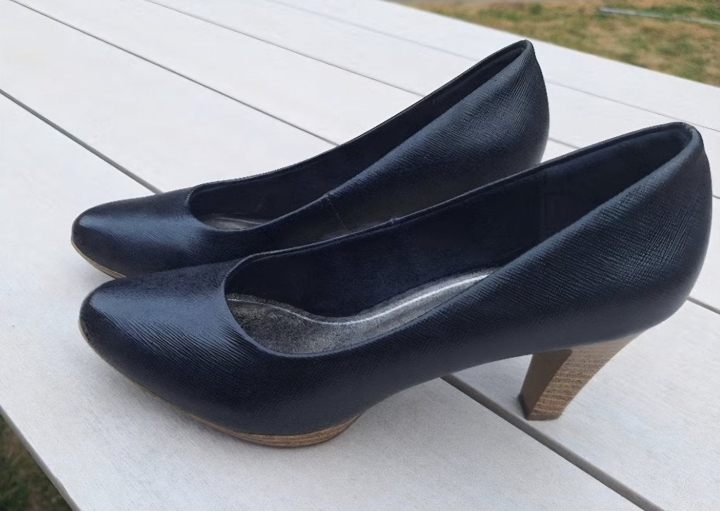 Blauwe pumps maat 40, Kleding | Dames, Schoenen, Ophalen, Pumps, Blauw, Zo goed als nieuw