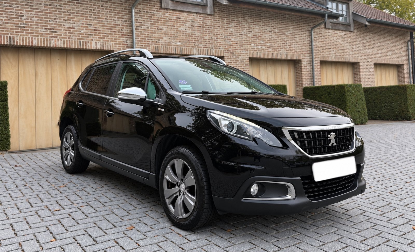 Peugeot 2008 | 1.2 Benzine Euro6B | *Blanco Gekeurd Vvk, Euro 6, Bedrijf, Handgeschakeld, 5 deurs