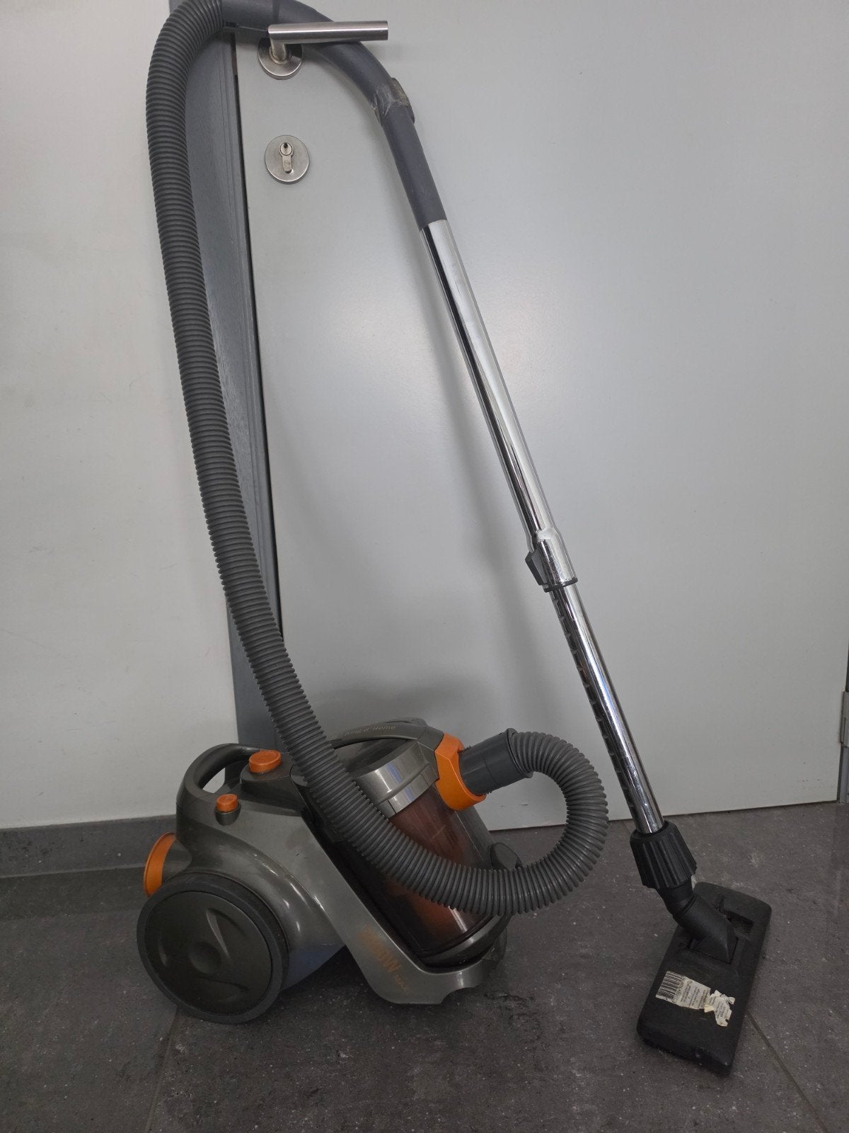 Aspirateur sans Sac  2000w