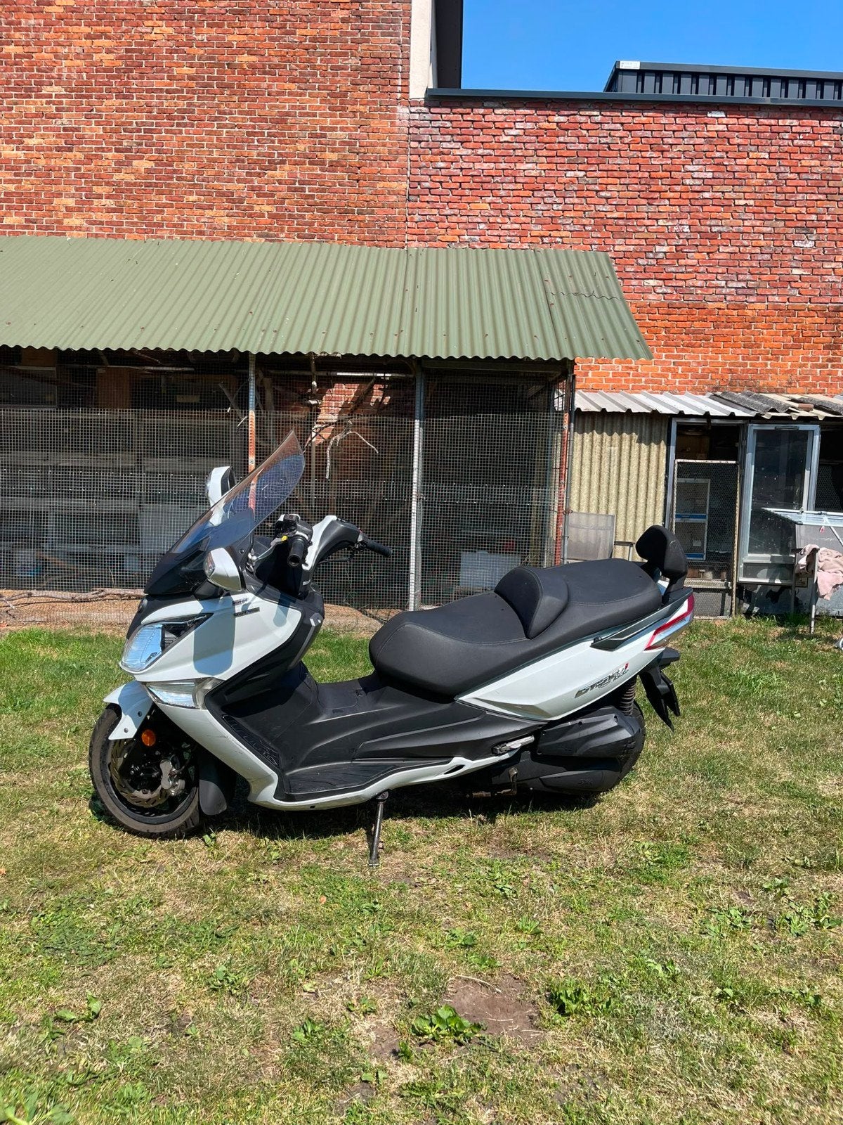 Sym GTS 125i, Enlèvement