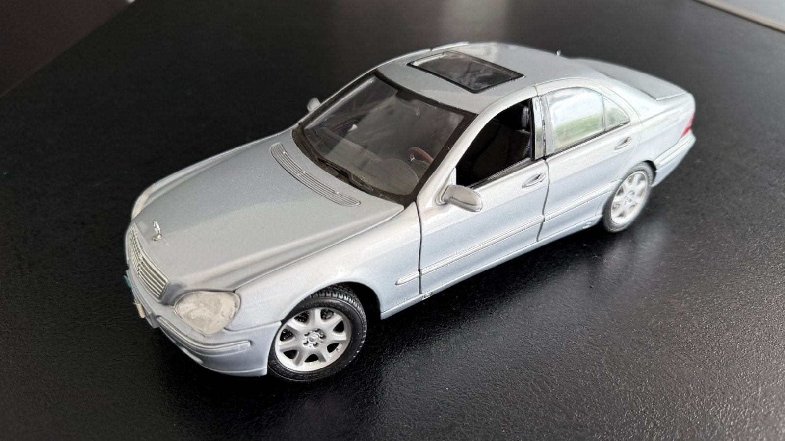 Mercedes S600, Hobby & Loisirs créatifs, Voitures miniatures | 1:18, Enlèvement, Comme neuf